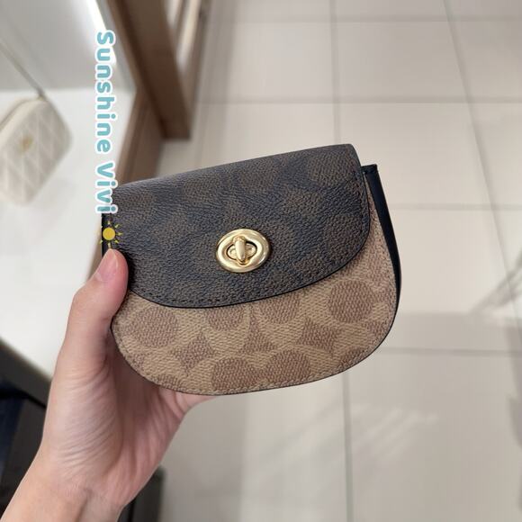 Coach Handbags - NWT Coach Turnlock Card Case In Blocked Signature Canvas CZ474 Gold/Walnut/Tan
